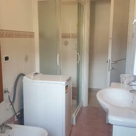 Casa Della Nonna Per Voi Parcheggio Gratuito Condizionatore Portatile Cir 0052 *