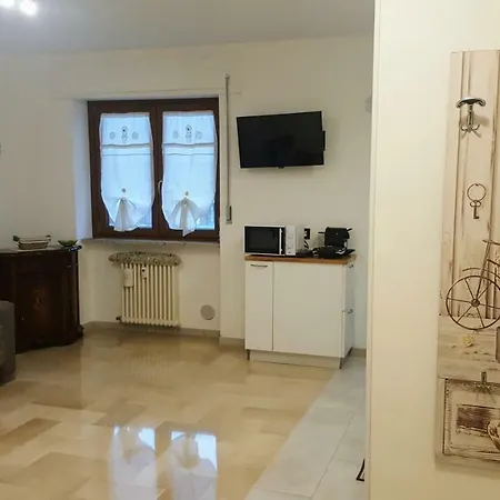 Casa Della Nonna Per Voi Parcheggio Gratuito Condizionatore Portatile Cir 0052 * Aosta